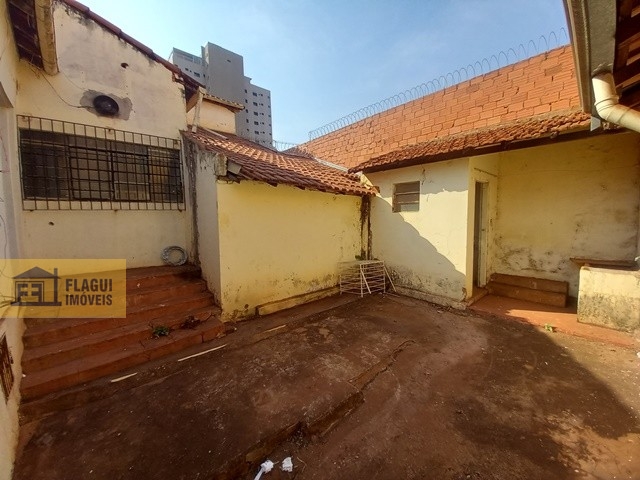 RUA 18, Nº 919 - BARRETOS//SP